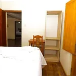 Julia\'S House